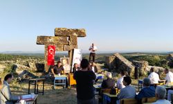 Mutlak butlan kavgasını, Uşak'taki 2 bin yıllık mekanda da sürdürdüler!