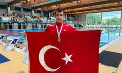 Uşaklı 'Özel Sporcu' Bilge Kağan Yılgın, yüzme oyunlarında Avrupa Şampiyonu oldu!