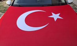 Uşak’ın komşusu Gediz’de düğün gibi asker eğlencesi