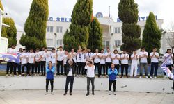 Selendi Belediyespor, 50'inci yıl için atkı ve forma satışı kampanyası başlattı
