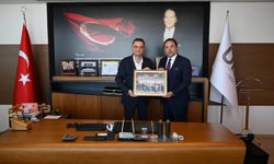 Uşak'ta online ticaret ve ihracat yapanlara kargo indirimleri için PTT ile anlaşma yapıldı