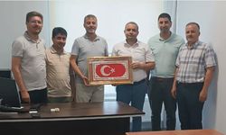 Uşak'ta göreve başlayan Borsa İstanbul Ortaokulu ve Milli Eğitim'deki idarecileri ziyaret etti