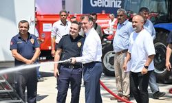 Manisa'daki yangınlara karşı 100 su tankeri mahallelerin kullanımına sunuldu