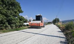 Sarıgöl'ün Yeşiltepe, Bahadırlar ve Tekeliler mahallelerini bağlayan yol yenileniyor