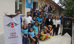 Uşak'ın Kılcan ve Mesudiye köylerindeki ilkokullarda fidan diktiler