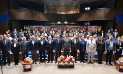Uşak Valisi, sanayici ve iş insanlarının talepleri üzerine istişarelerde bulundu
