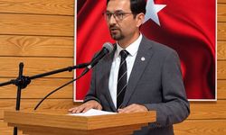 Yeni Parti Eşme İlçe Başkanı Cumhur Uslu, ön seçimi kazanarak göreve devam etti