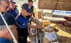 Sandıklı'da yol kenarında patates ve yöresel ekmek satan işletmelere denetim