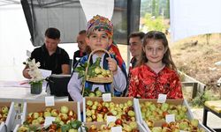 Demirci Söğütçük'te ilk kez Hünnap Festivali yapıldı