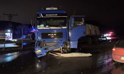 Kütahya ve Afyon arasındaki Porsuk Köprüsü mevkiindeki kazalar nedeniyle trafik aksadı