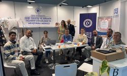 Uşak Üniversitesi Deri, Tekstil ve Seramik Merkezi'nin tasarımları sektör temsilcileriyle buluştu