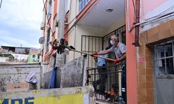 Yunusemre Barboras'taki çöp ev boşaltıldı