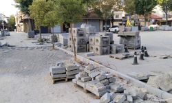 Uşak Mende Pazarı esnafı, şantiyeye dönen bölgenin bir an önce normale dönmesini istiyor
