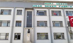 Nuri Şeker'in Uşak'taki büstünde de hatalı doğum tarihi yazılmış!