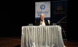 Timsal Karabekir, Uşak Üniversitesi öğrencileriyle buluştu
