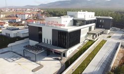 Sivaslı'da tarihin ilk cerrahi operasyonu yapıldı!