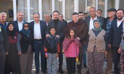 AK Parti Uşak İl Teşkilatı, Gürlek köyündeki madencilik çalışmalarıyla ilgili toplantı yaptı