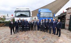 Ford Trucks'tan Yılda Şirketler Grubuna 101 araçlık teslimat