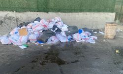 Çeşme Belediyesine yönelik operasyonda gözaltına alınan 12 şüpheli adliyede