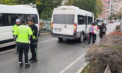 Kütahya'daki servis sürücüsü dur ihtarına uymadı!