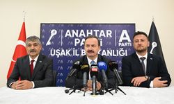 Anahtar Parti'nin Uşak İl binasının açılışını Yavuz Ağıralioğlu yaptı