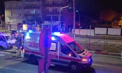 Uşak Dikilitaş kavşağındaki trafik ışıklarının ardından trafik kazası