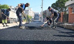 Manisa Kırkağaç'taki yollar için 4 bin tonluk asfalt serimi yapıldı