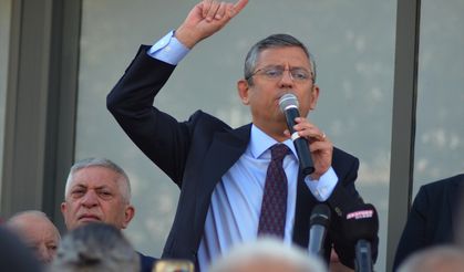 CHP Genel Başkanı Özel, İzmir'de CHP Engellilik Çalıştayı'nda konuştu: