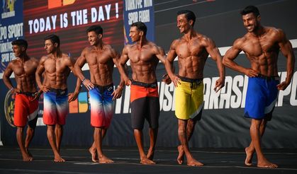 Türkiye Vücut Geliştirme ve Fitness Şampiyonası Ege'nin incisi İzmir'de yapıldı