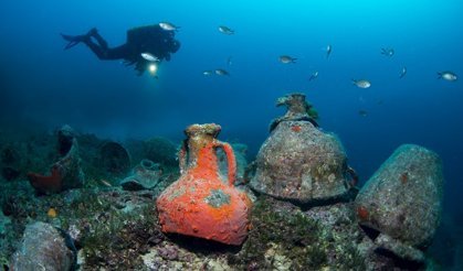 Çeşme'deki su altı zenginlikleri büyük ilgi görüyor