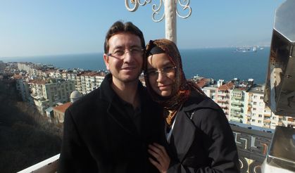 Alaşehir'deki matematik öğretmeni Vedat Sarıçam halı sahada fenalaşarak hayatını kaybetti