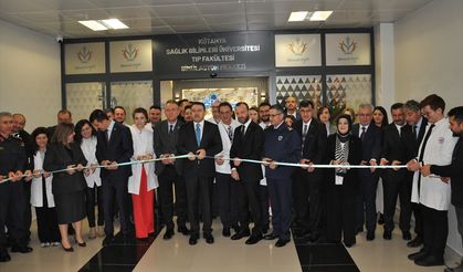 Ege Bölgesi'nin Tek Simülasyon Merkezi Uşak'tan da Hasta Alan Kütahya'ya Açıldı!