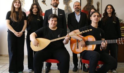 Denizli Hakkı Dereköylü Güzel Sanatlar, unutulan 15 türküyü derliyor