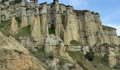 Uşak'tan hafta sonu yoğun olarak ziyaret edilen Kula ve Salihli'deki tarihi ve doğal güzellikler