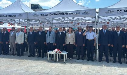 Uşak'ın komşusu Afyon'daki 144 okuldan 20 bin 500 öğrenciye ulaştılar
