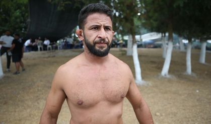 Atom Karınca lakaplı Cemal Cumbur, iri rakiplerini de yıkıyor