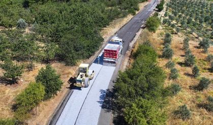 Gördes'in Karayağcı ve Kayacık arasındaki yol yapılıyor