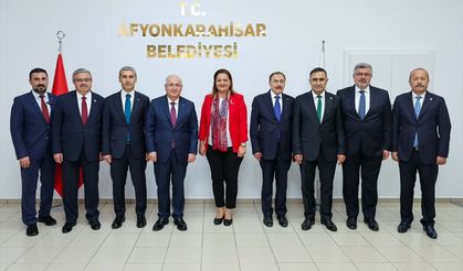 Milli Savunma Bakanı Güler, Afyon'da terörsüz Türkiye için önemli açıklamalar yaptı