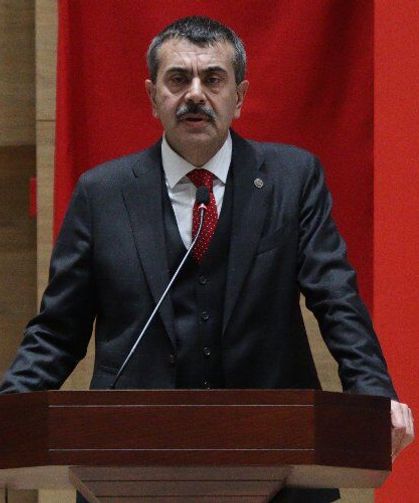 Eğitim müfredatının, bazı Tarih ve Coğrafya derslerinde kullanılan kavramları değişti