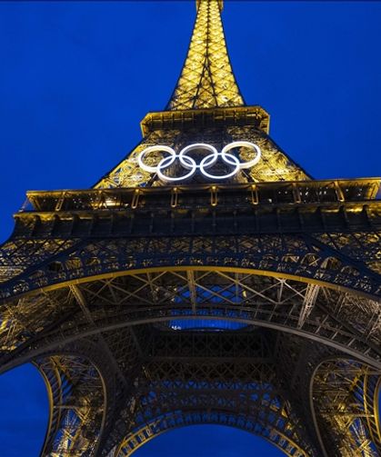 Fransız koşucunun Olimpiyatların açılış törenine başörtüsü ile katılmasına izin verilmemesi tepki topladı