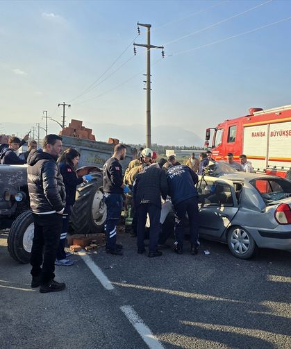 Turgutlu'daki kaza kask kamerasında kaydedildi