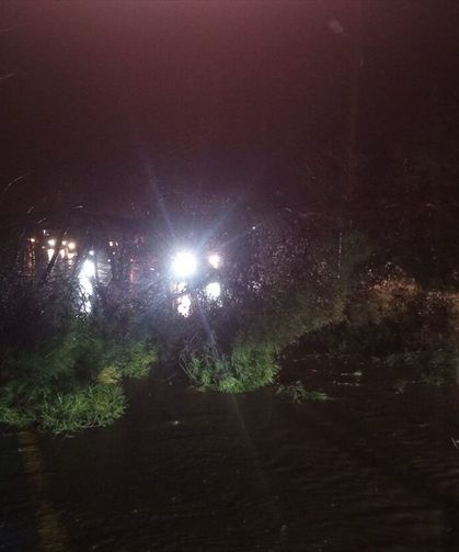 Salihli'de sağanak yağış hayatı olumsuz etkiledi