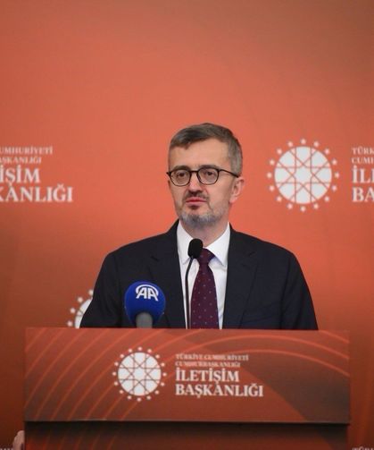 Savaş sürecinde basın mensuplarının ortaya koyduğu performansı başarılı buldu