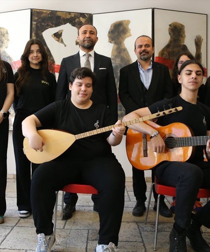 Denizli Hakkı Dereköylü Güzel Sanatlar, unutulan 15 türküyü derliyor