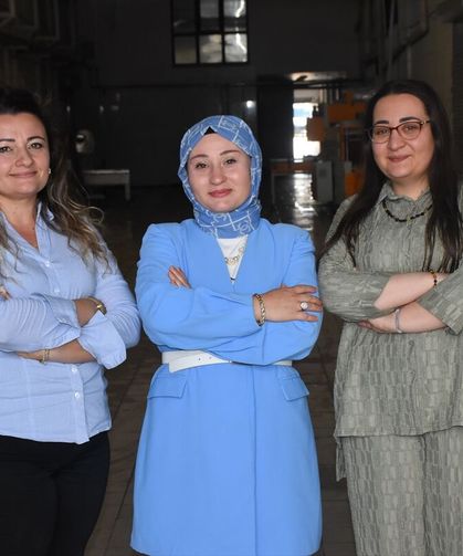 Afyon Evciler'de baba mirasına sahip çıkan 3 kız kardeş, süt ürünlerinde yurtdışına açılmak istiyor