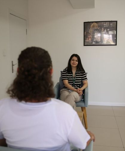 Denizli'de yaşayan 33 yaşındaki kadın atölye çalışmalarıyla bağımlılıktan kurtuldu