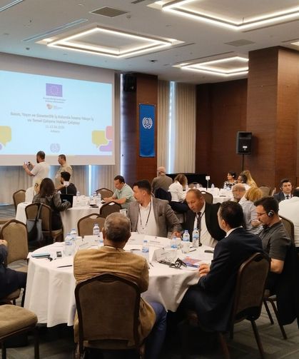 ILO Türkiye'nin gazetecilerin insana yakışır iş ve temel çalışma haklarını konu alan çalıştayı başladı
