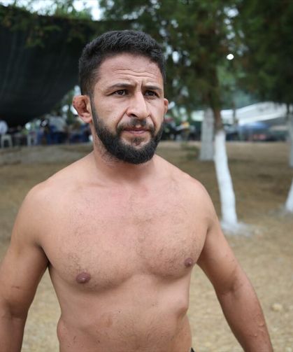 Atom Karınca lakaplı Cemal Cumbur, iri rakiplerini de yıkıyor