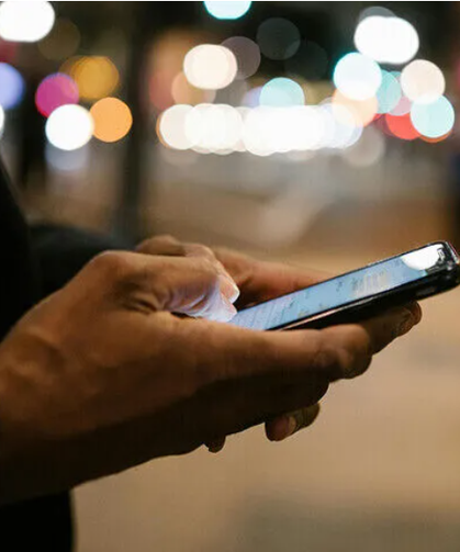 Manisa'da belediyeye ait otobüslerde bedava internet dönemi başladı