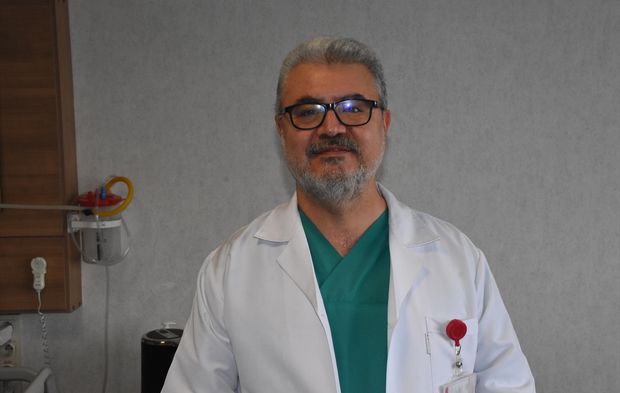 Şeker hastasının çürüyen parmağı alınarak ayağı kesilmekten kurtarıldı